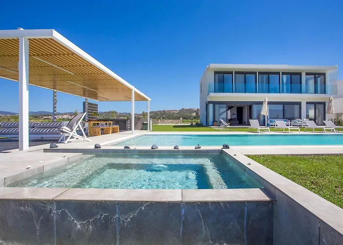 Villa Miguel Luxury Front *