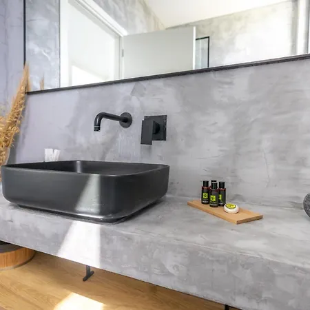 Miguel Luxury Front Vila *