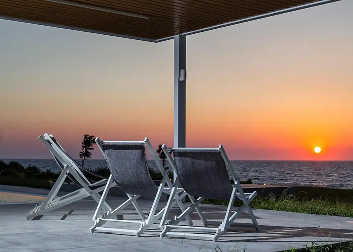 Miguel Luxury Front Fánai