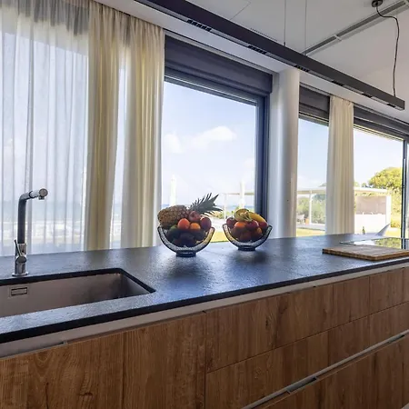 Vila Miguel Luxury Front *